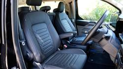 FORD TRANSIT CUSTOM 320 L1 DIESEL FWD 2.0 EcoBlue 150ps H1 Kombi Limited 9 Seater